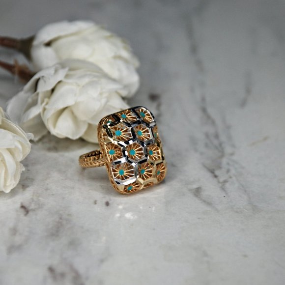 Dylan Gold Designer Ring - Picture 3 of 3